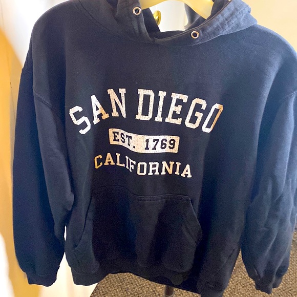 Hoodie with San Diego California est. 1769-size S - Picture 1 of 8